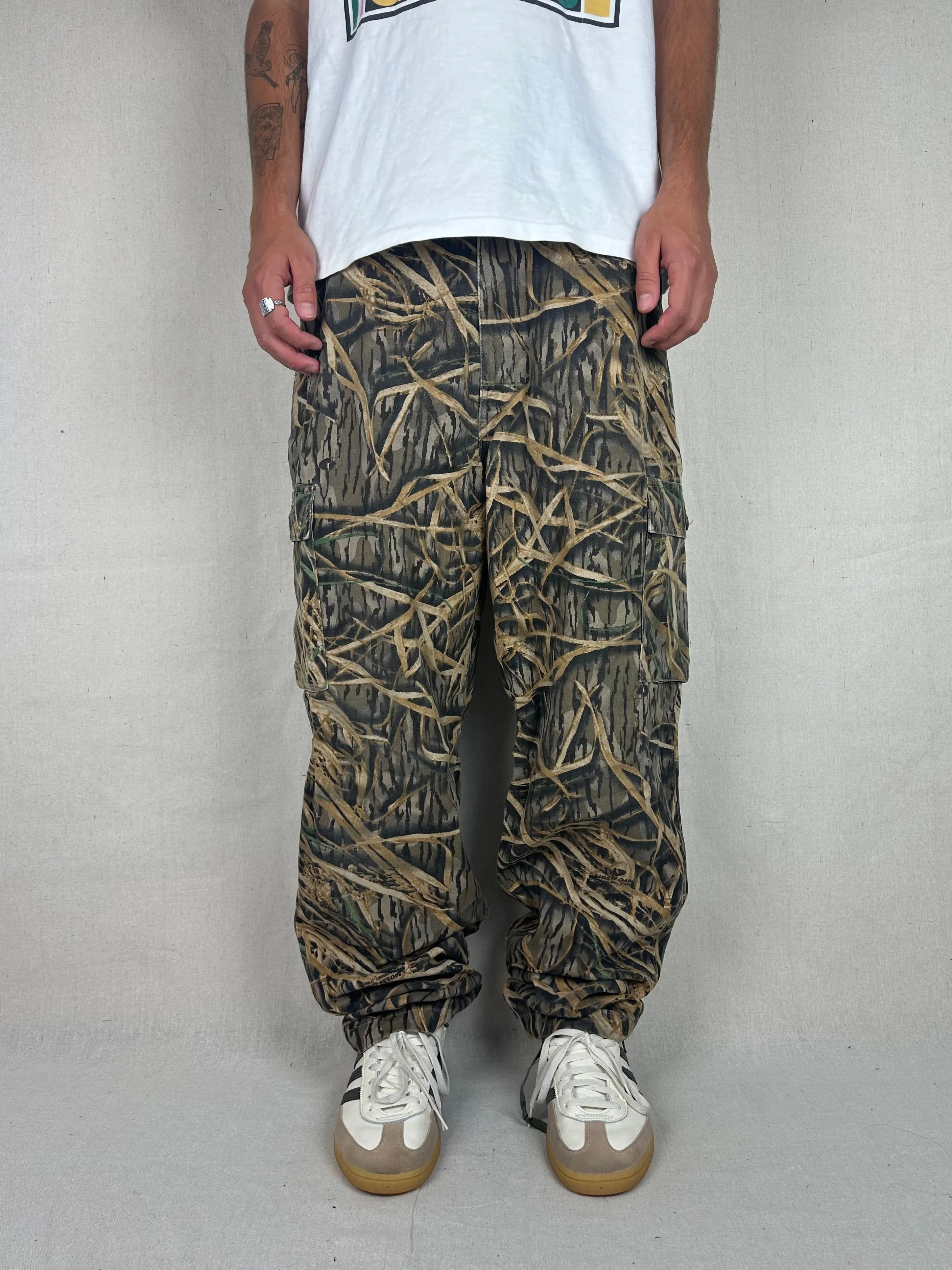 90's Realtree Camo Vintage Cargo Pants Size 38x33