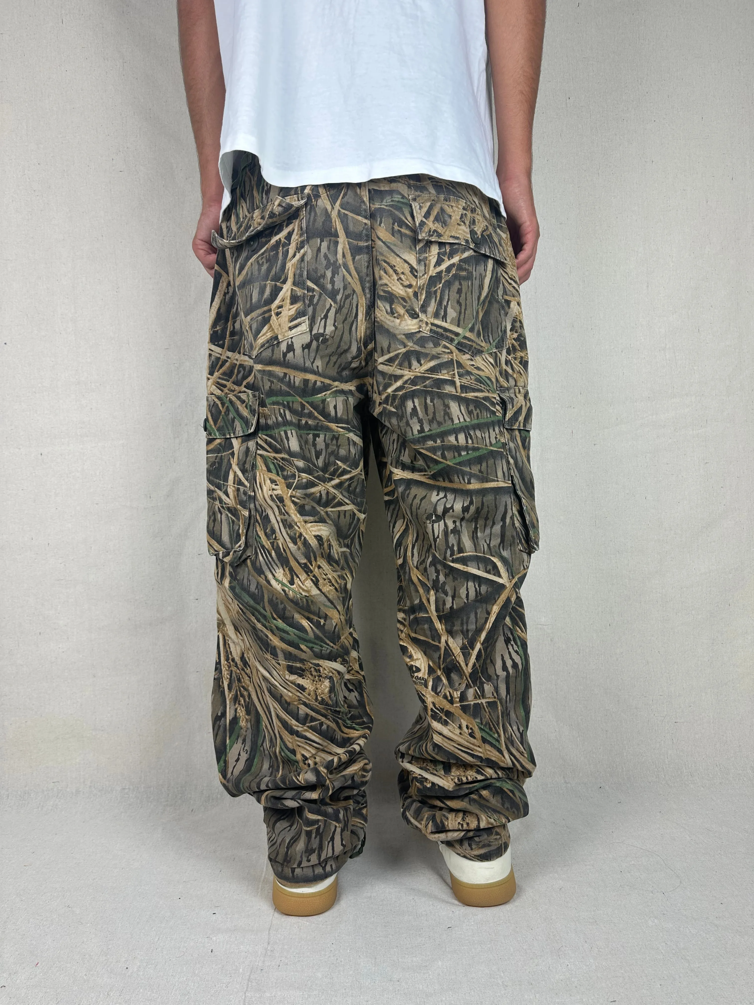 90's Realtree Camo Vintage Cargo Pants Size 38x33