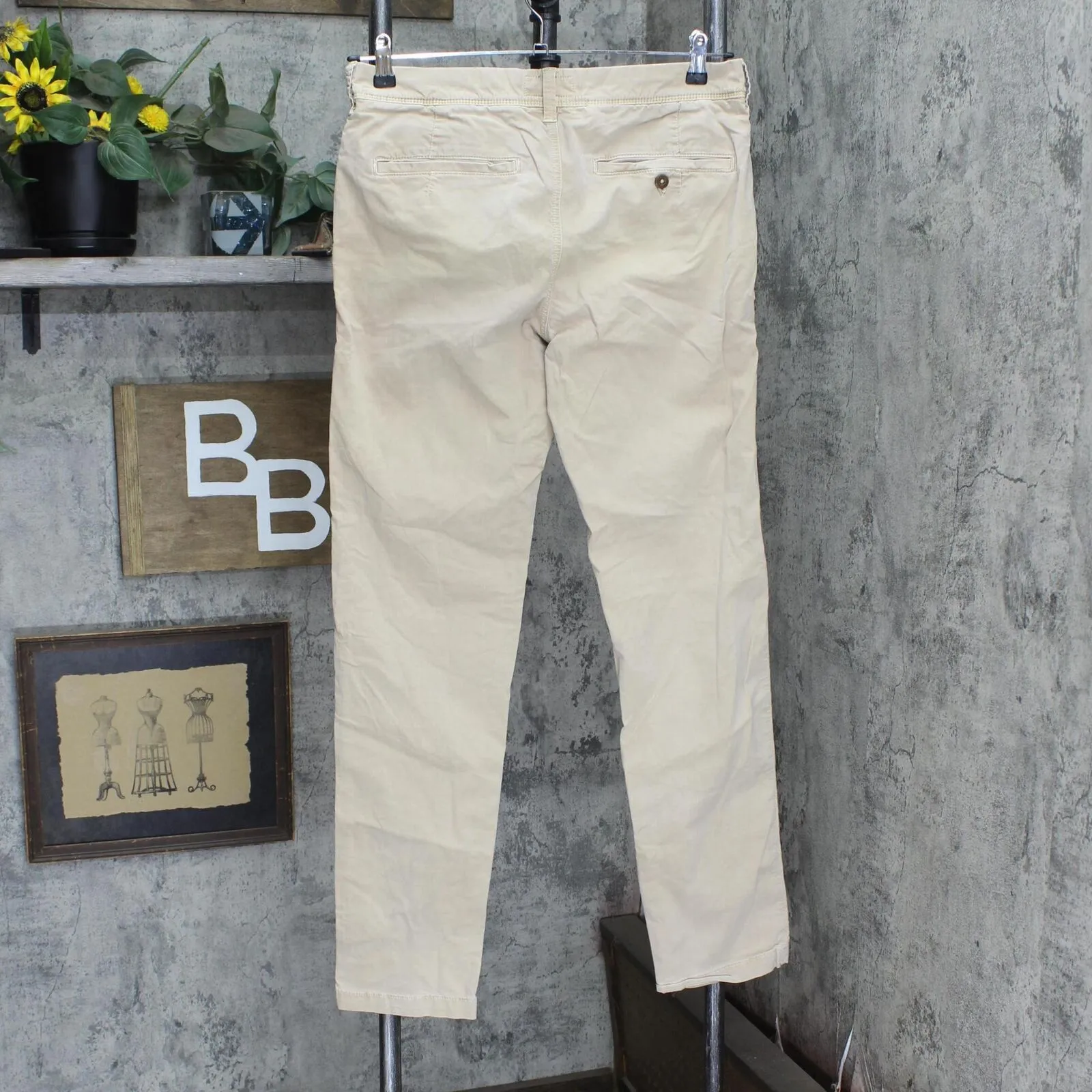 American Eagle Outfitters Mens Extreme Flex Khaki Pants Brown 32x34