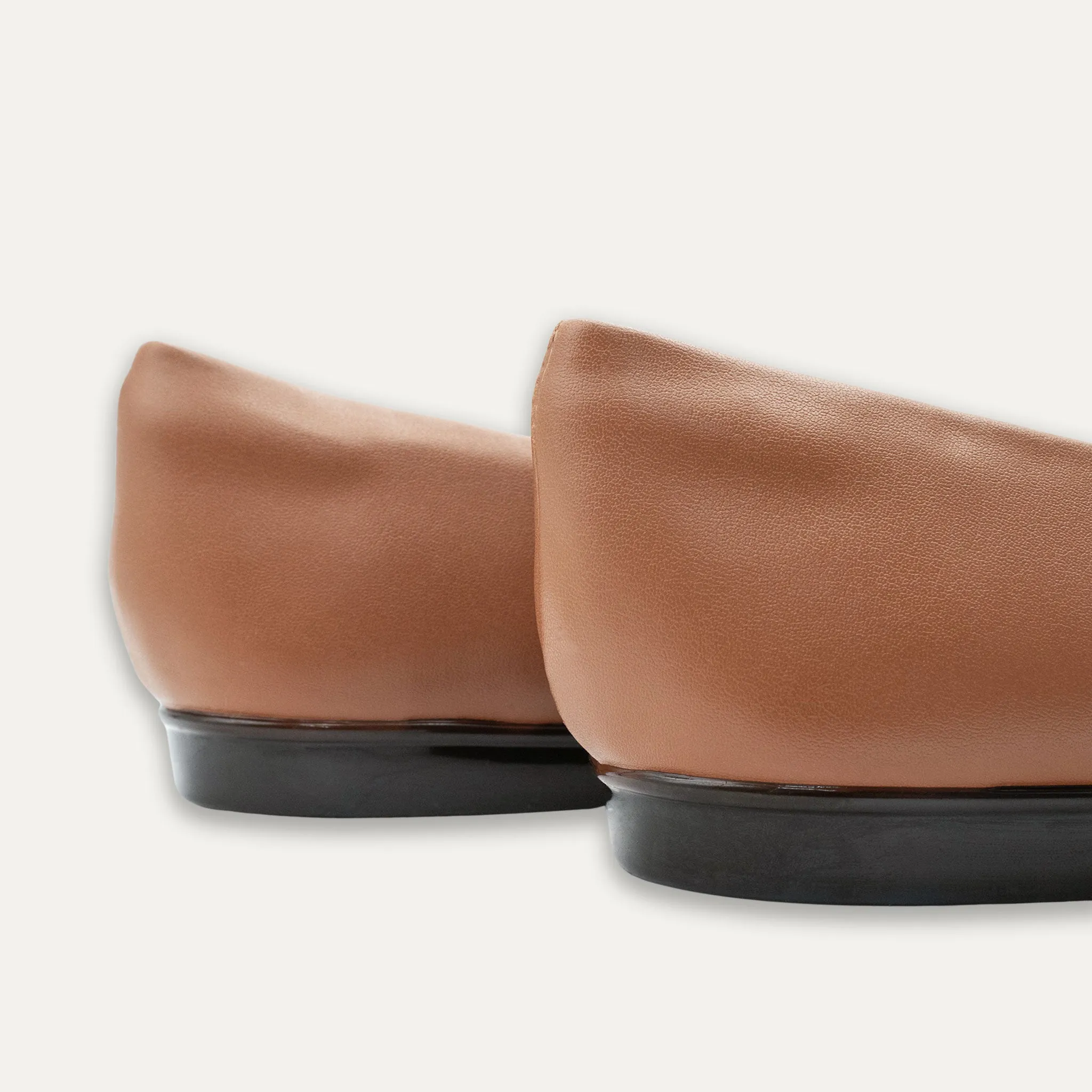 Analia Whisky Pointed Toe Flats