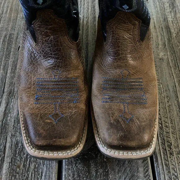 Ariat Kids Unisex Tombstone Western Cowboy Boots Sz 2.5