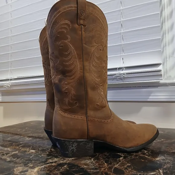 Ariat Magnolia Sunflower Distressed Brown Leather Cowboy/Western Boots 9 Wom