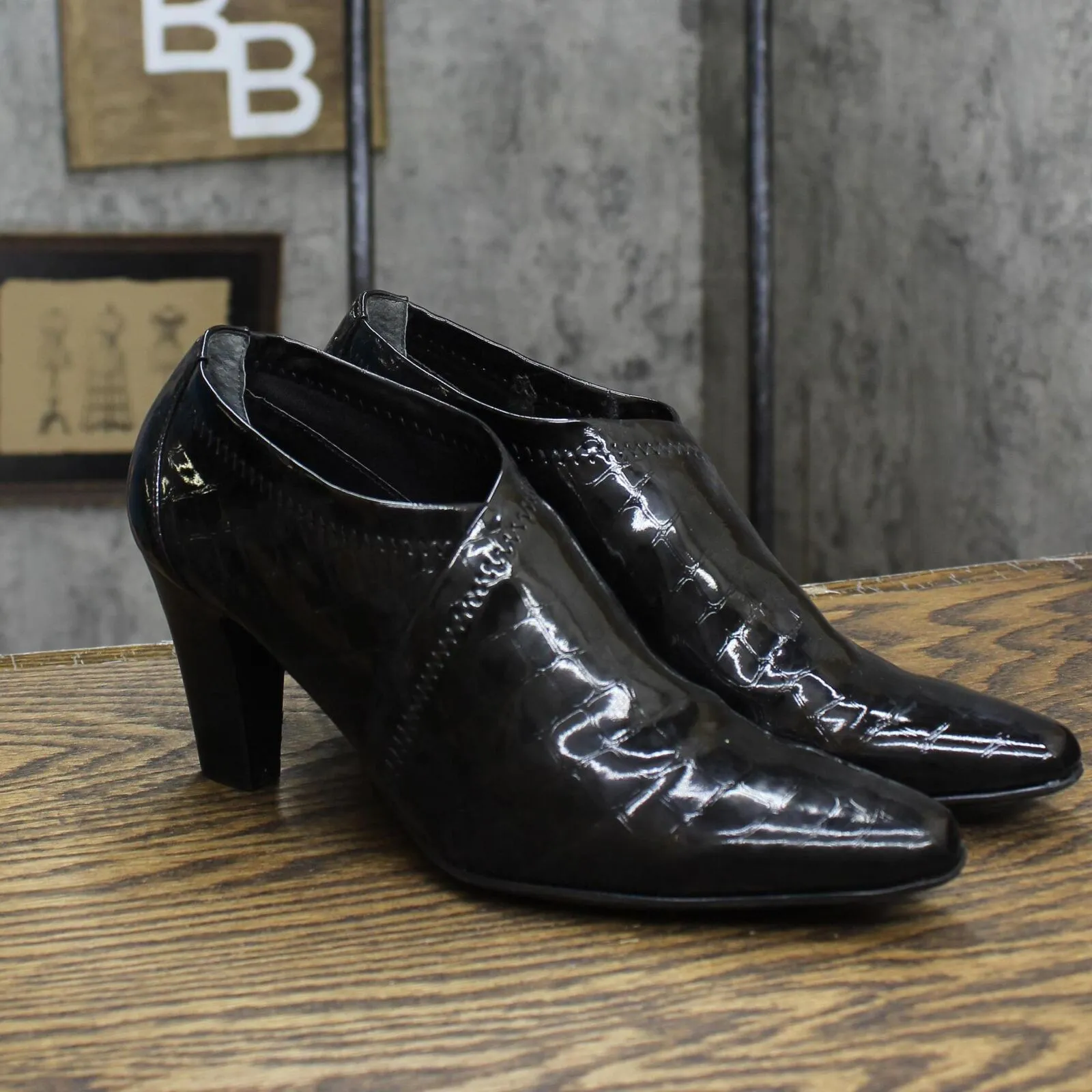 Bandolino Womens Vintage Textured Block Dress Heels 1673d65c07c850 Black 6.5M