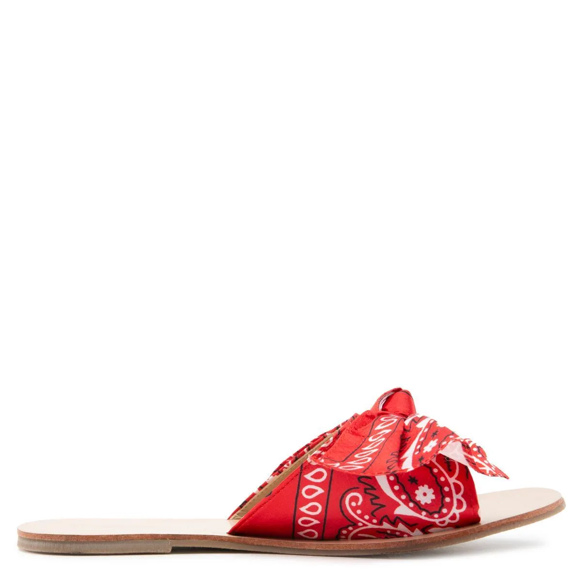 Behave-1 Flat Sandals
