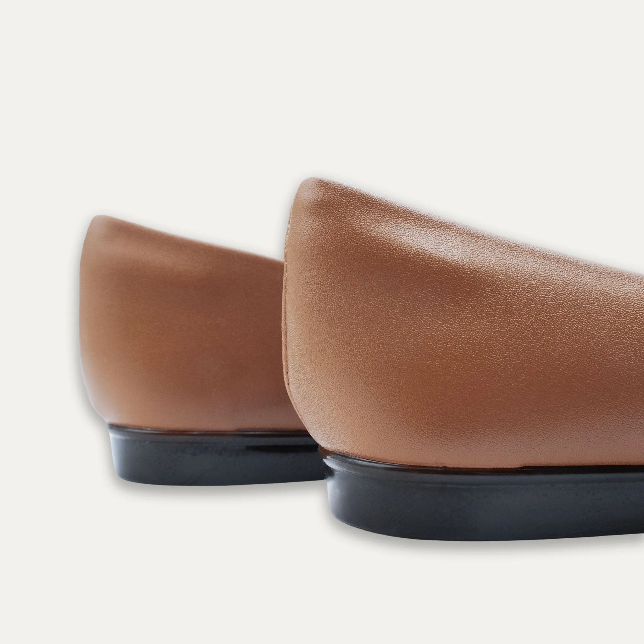 Belkis Whisky Pointed Toe Flats