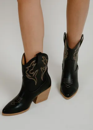 Blazing Cowboy Boots - Black