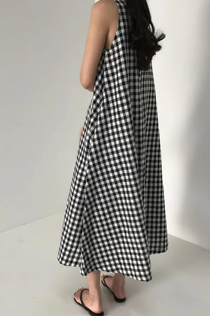 Chouyatou Women Summer Casual Sleeveless Plaid Gingham Tank Dress Beach Tunic Shift Cotton Midi Sun Dress