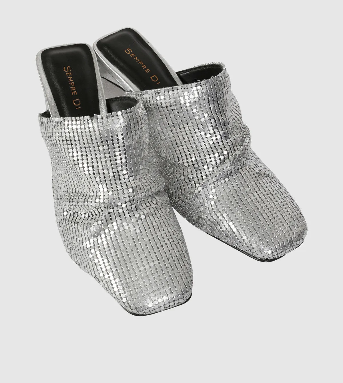 Claudette Slides by Sempre Di