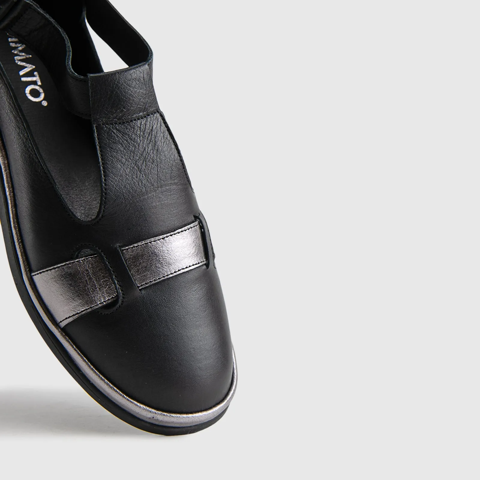 Comfort Casual Sandals - 01