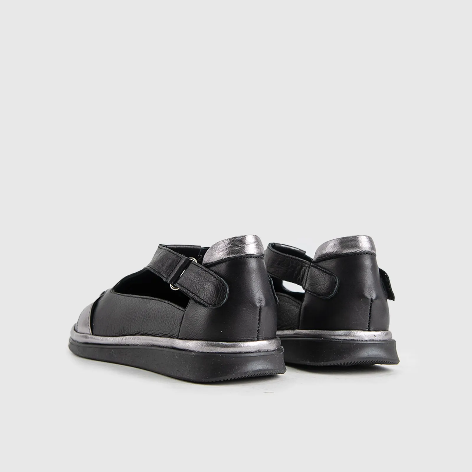 Comfort Casual Sandals - 01