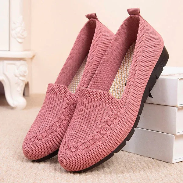 Comfortable and Breathable Slip-On Flats with Cushioned Sole for Women