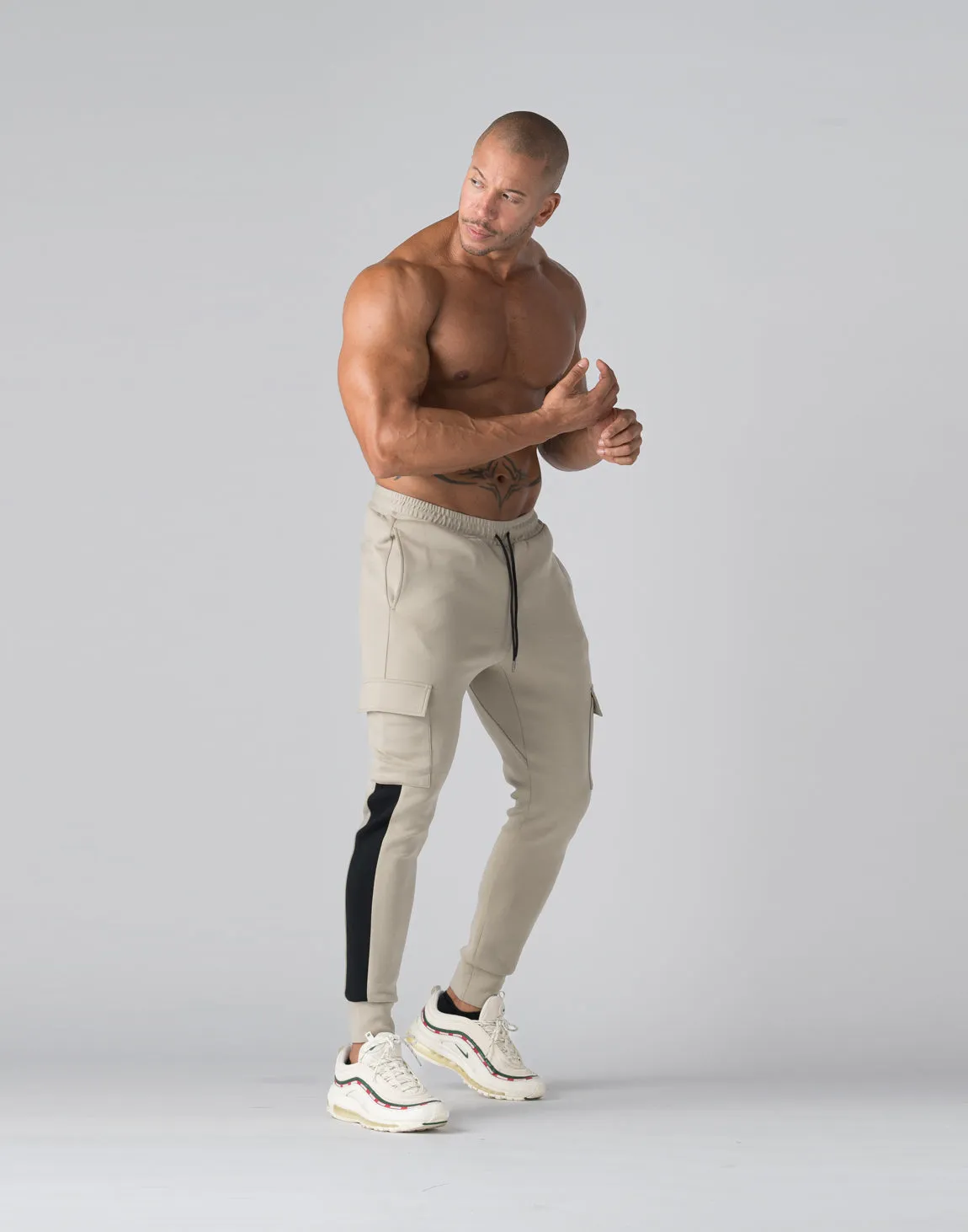 CRONOS Skinny cargo pants【GREIGE】
