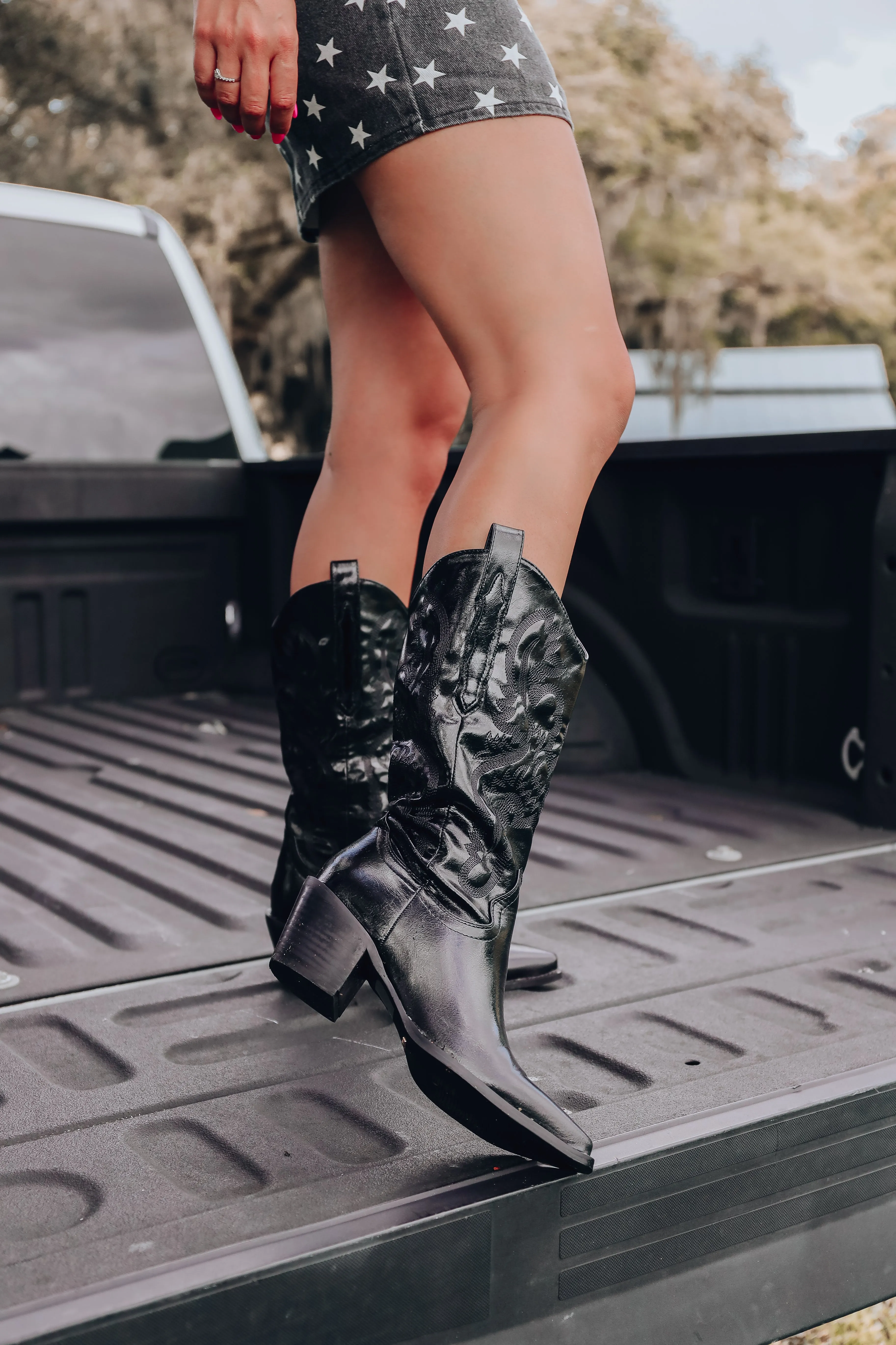Danilo Cowgirl Boots - Black