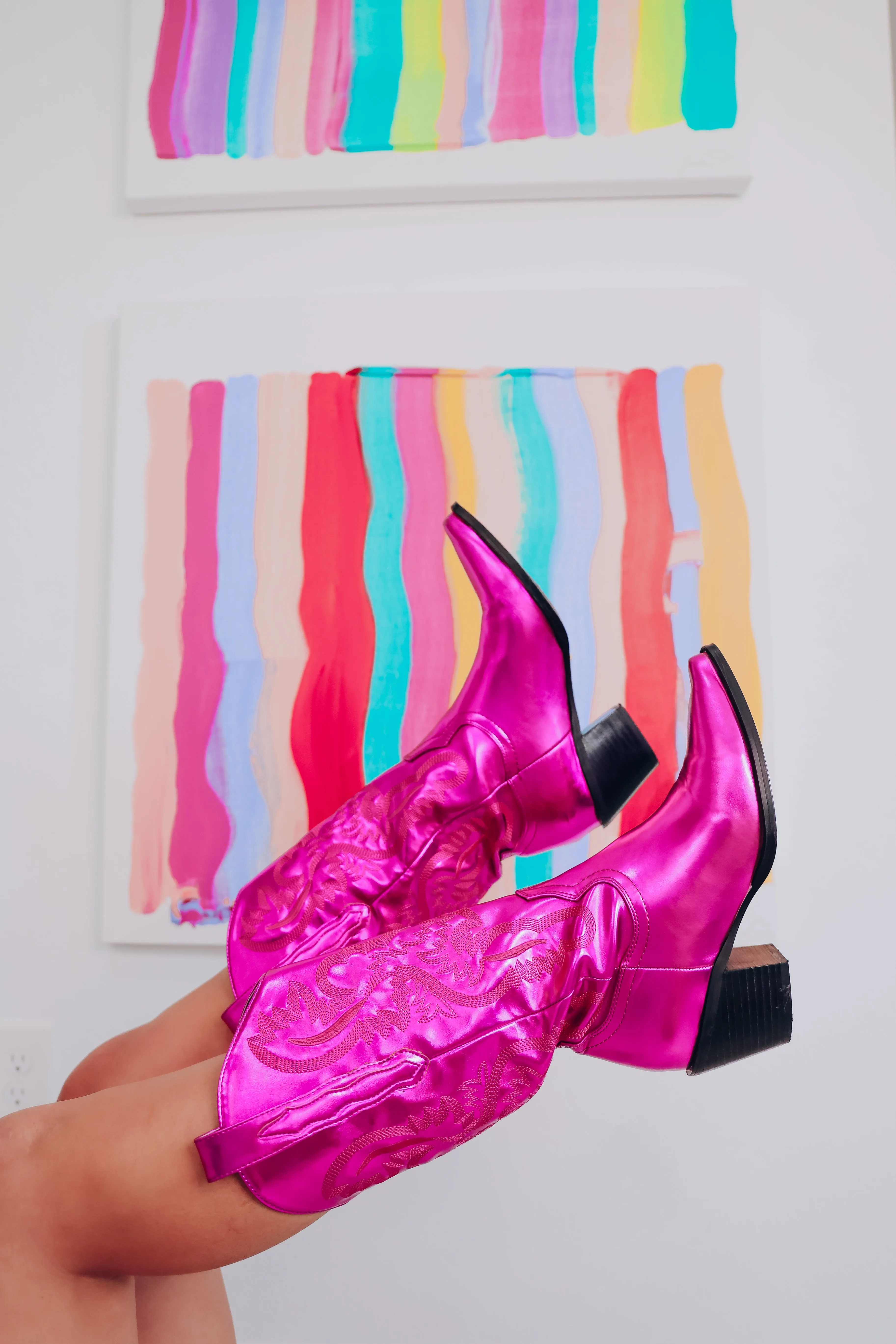 Danilo Cowgirl Boots - Metallic Fuchsia