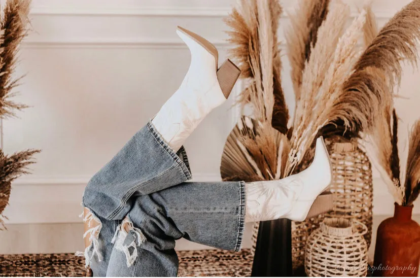 EMERSYN BOOT