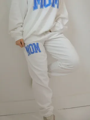 F S: MOM BLUE SWEATS
