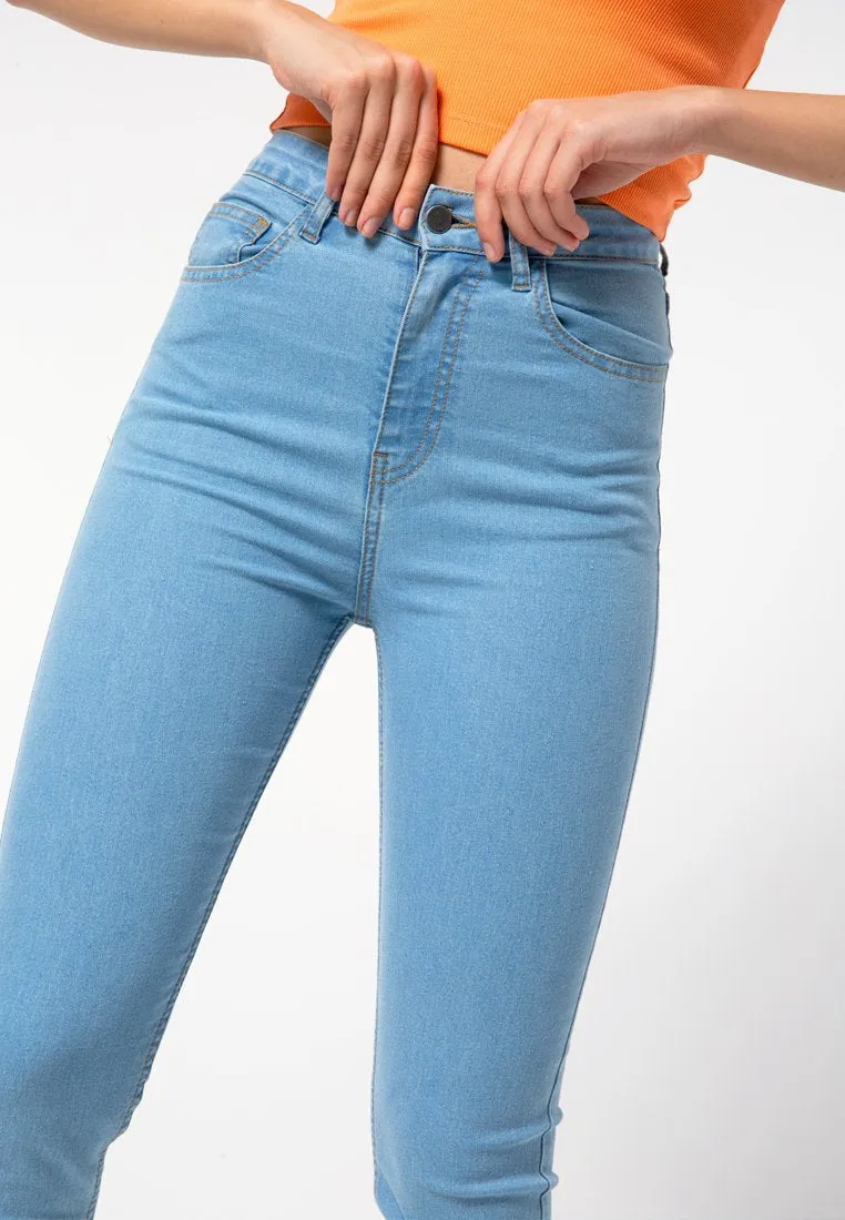 Fitted Mom Jeans