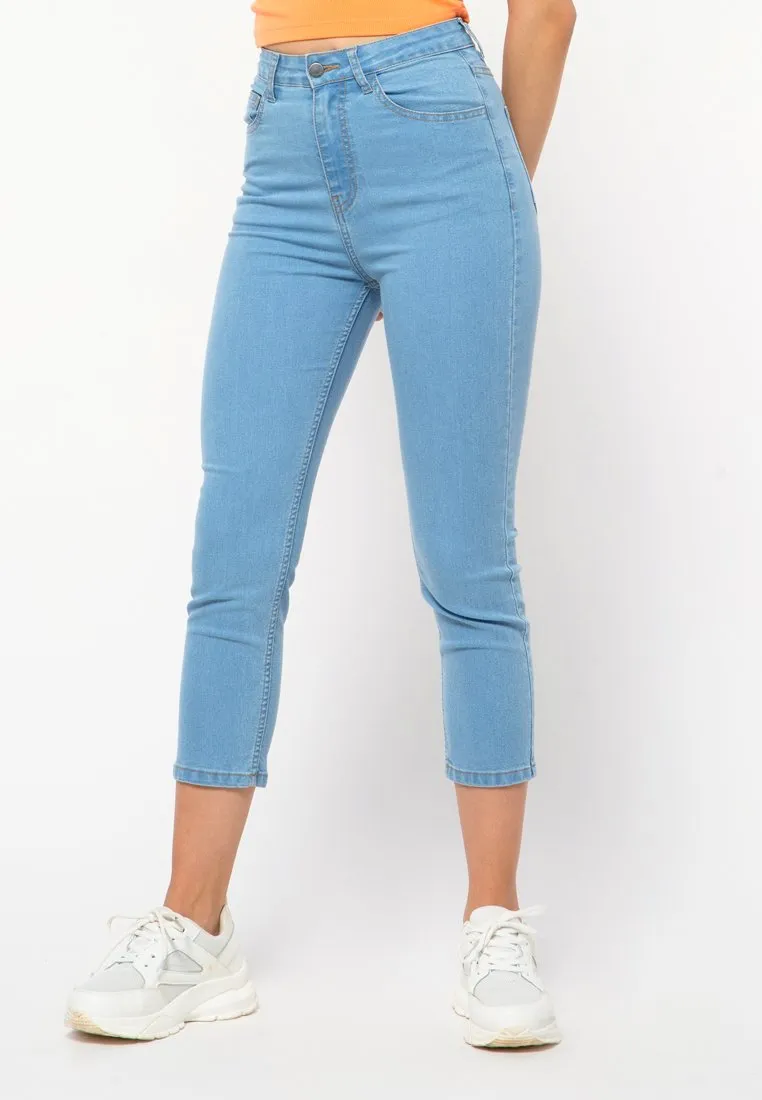 Fitted Mom Jeans