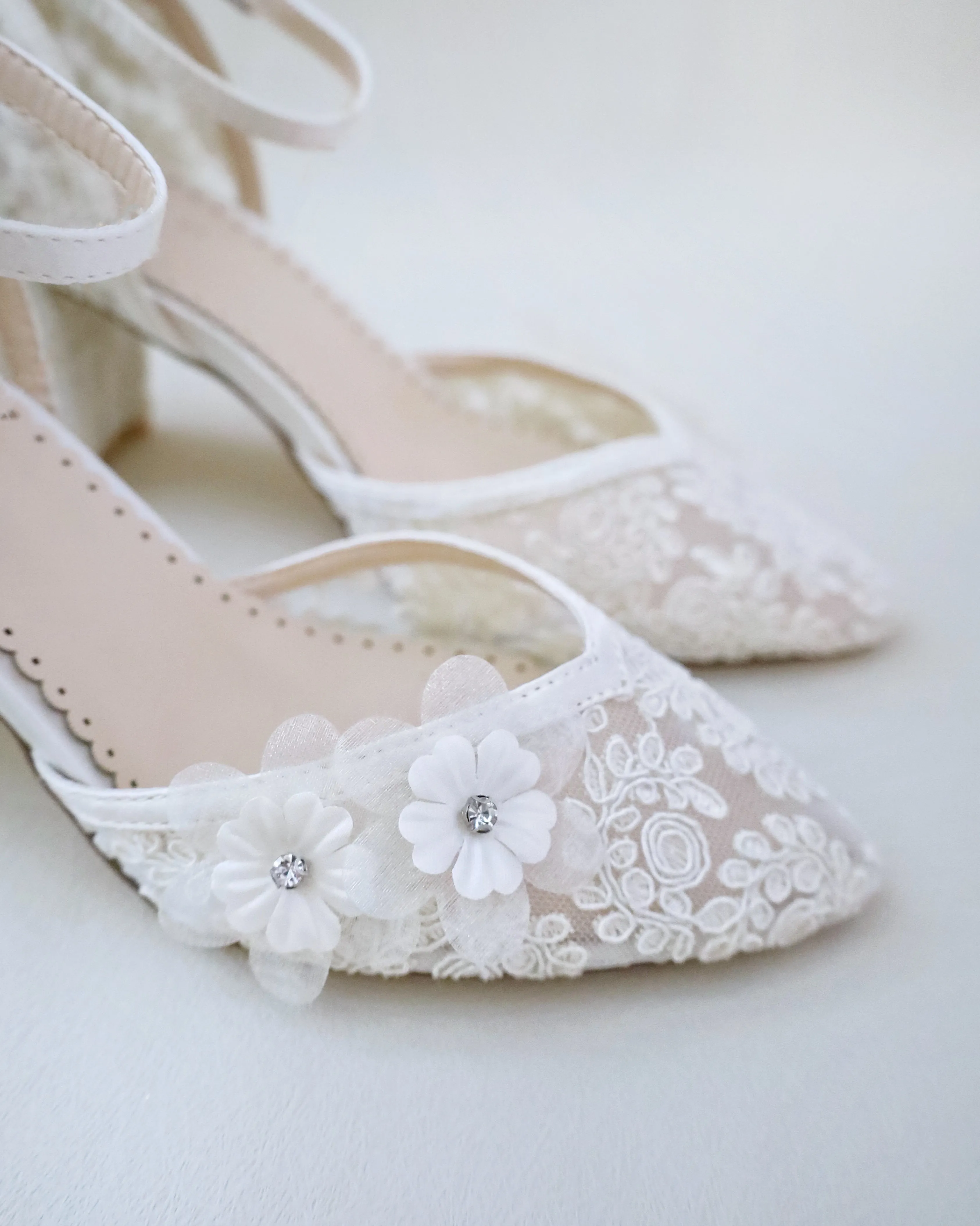 Flower Embellished Lace Block Heels Wedding Shoes