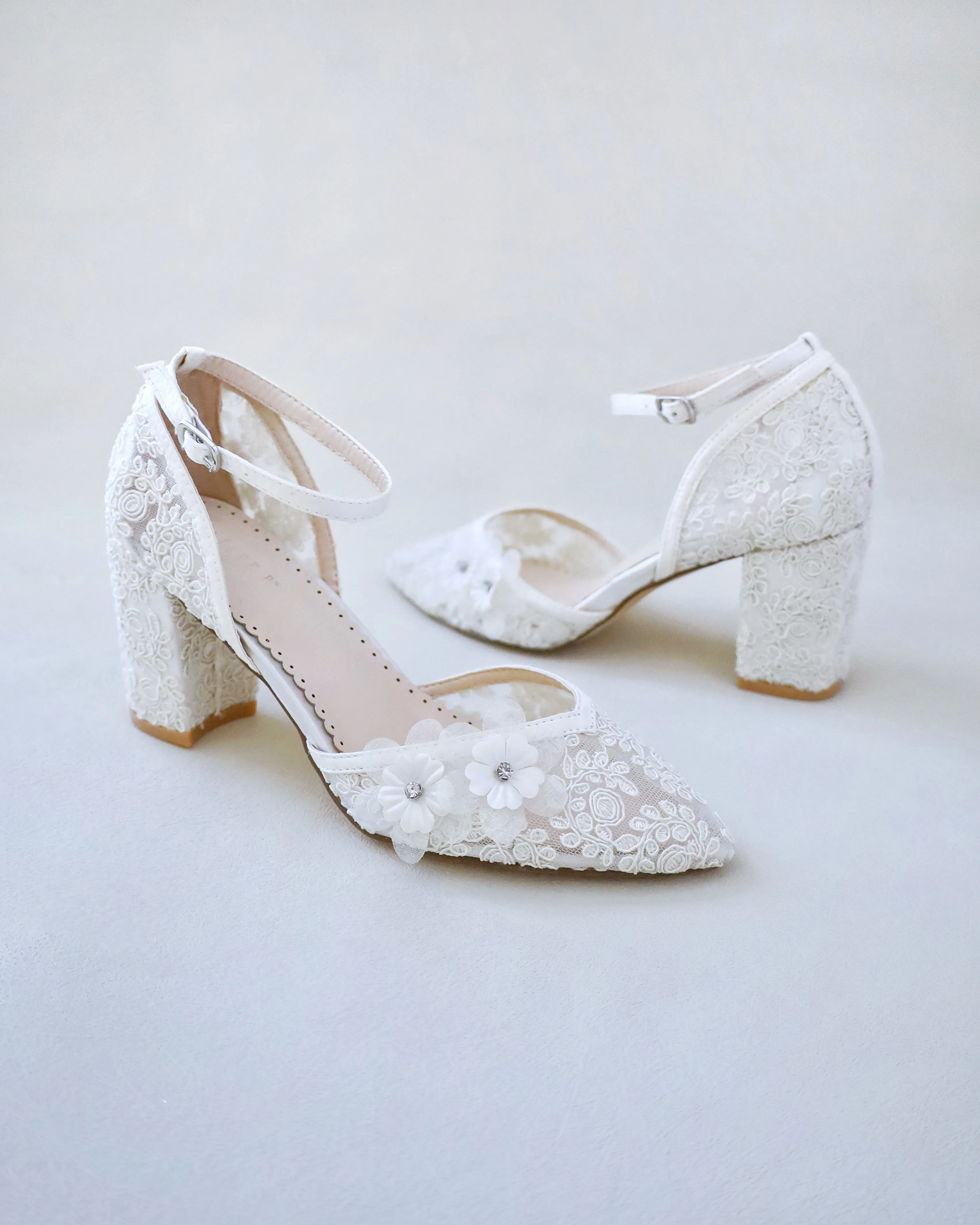 Flower Embellished Lace Block Heels Wedding Shoes