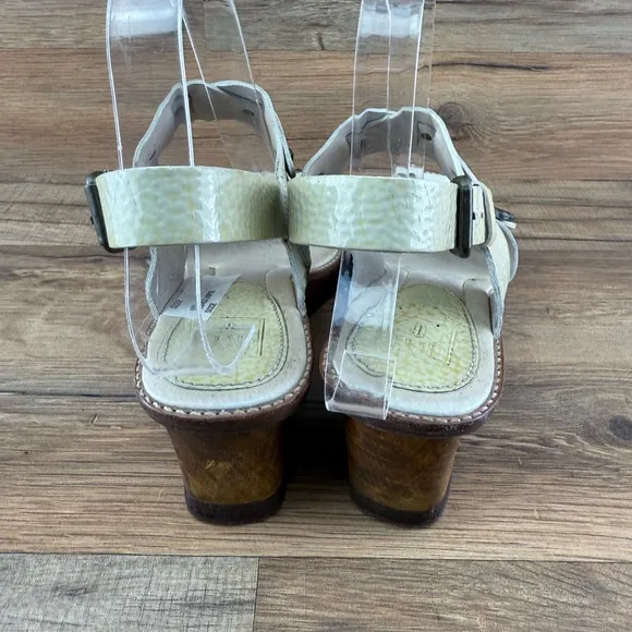 FRYE Rachel Women Beige  patent leather Double strap wooden wedge heel  …