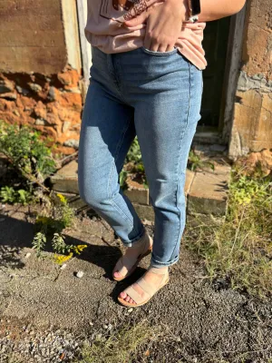 Goldie Mom Jeans