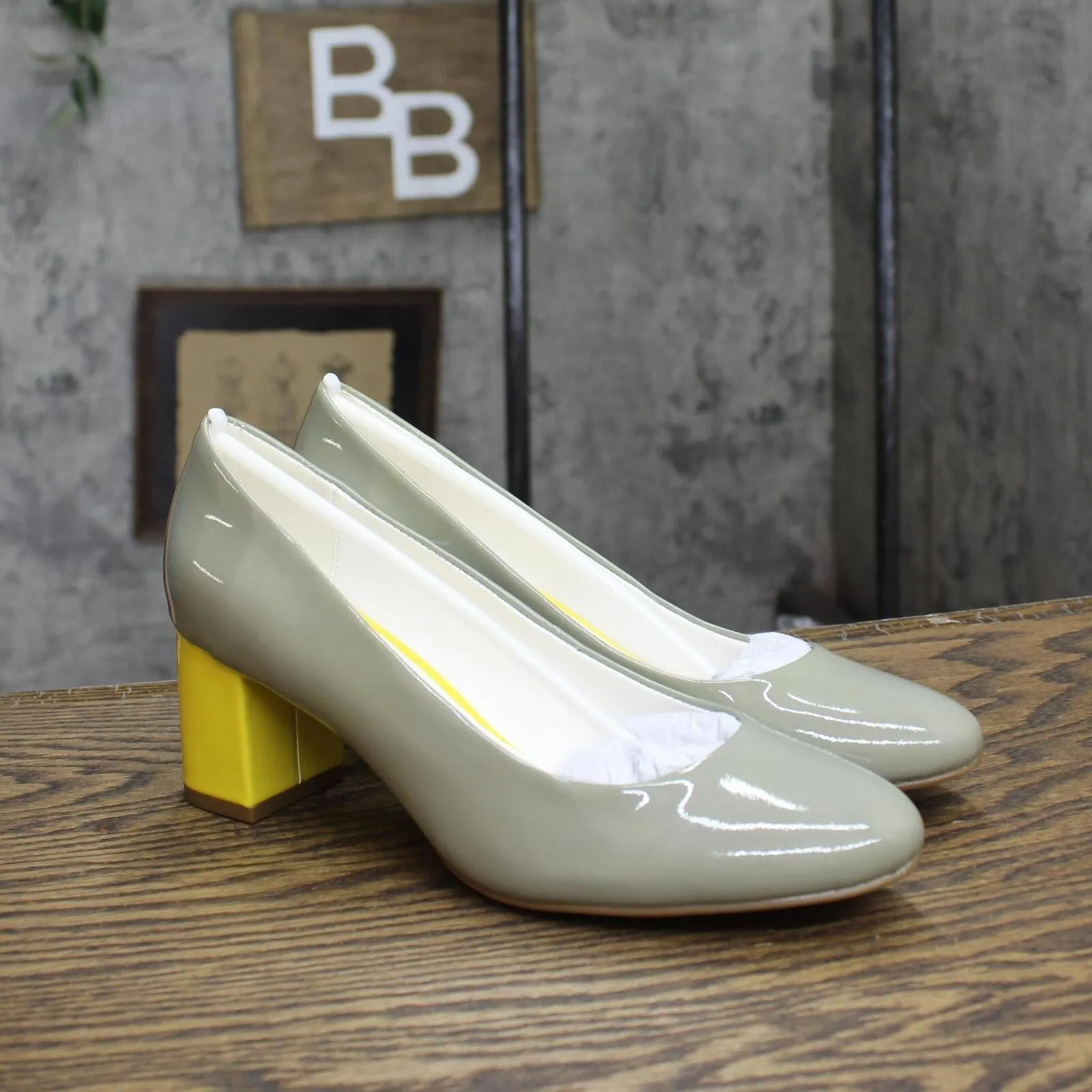 Isaac Mizrahi Live! Womens Colorblock Block Heels Gray / Yellow 6.5M