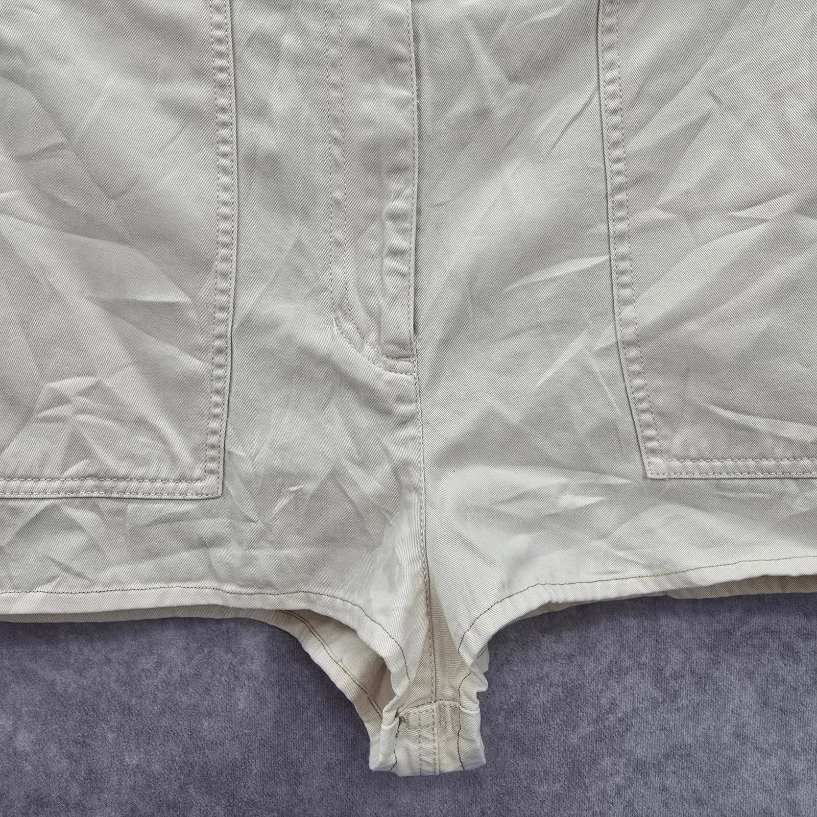 Jones New York Sport Khaki Flat Front Bermuda Bottoms Pants Shorts Plus 14