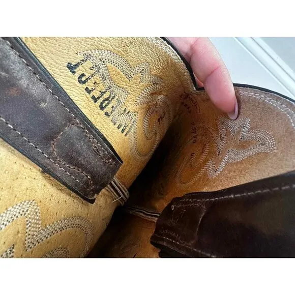JUSTIN MEN'S LEATHER WESTERN‎ BOOTS - MEDIUM TOE 9 1/2 D