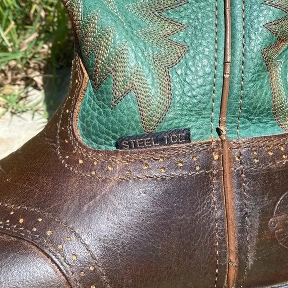 Justin steel toe western boots size 10D with copper fit insoles