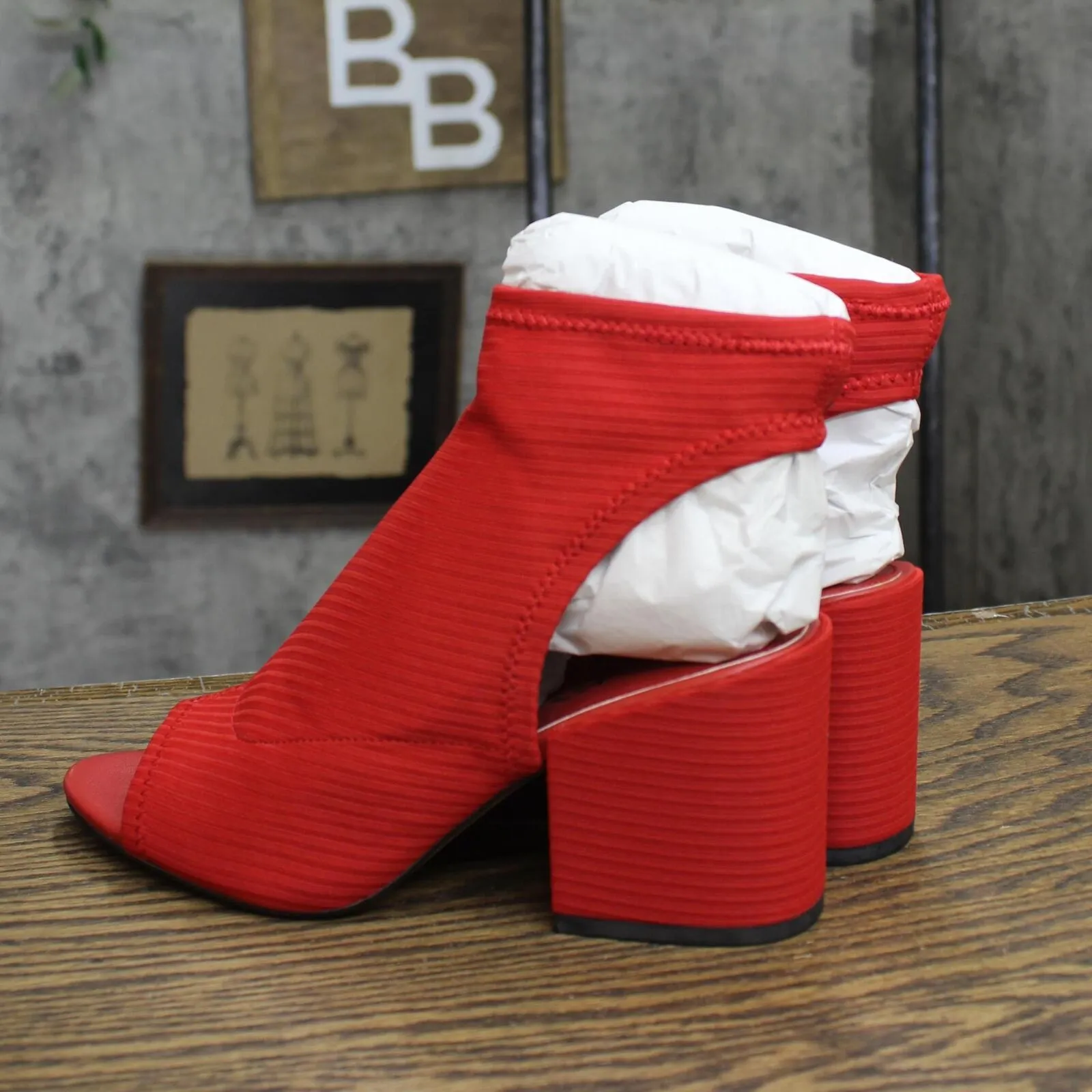 Katy Perry Womens Vintage Fabric Block Heels 1673d5573cc929 Red 6.5M