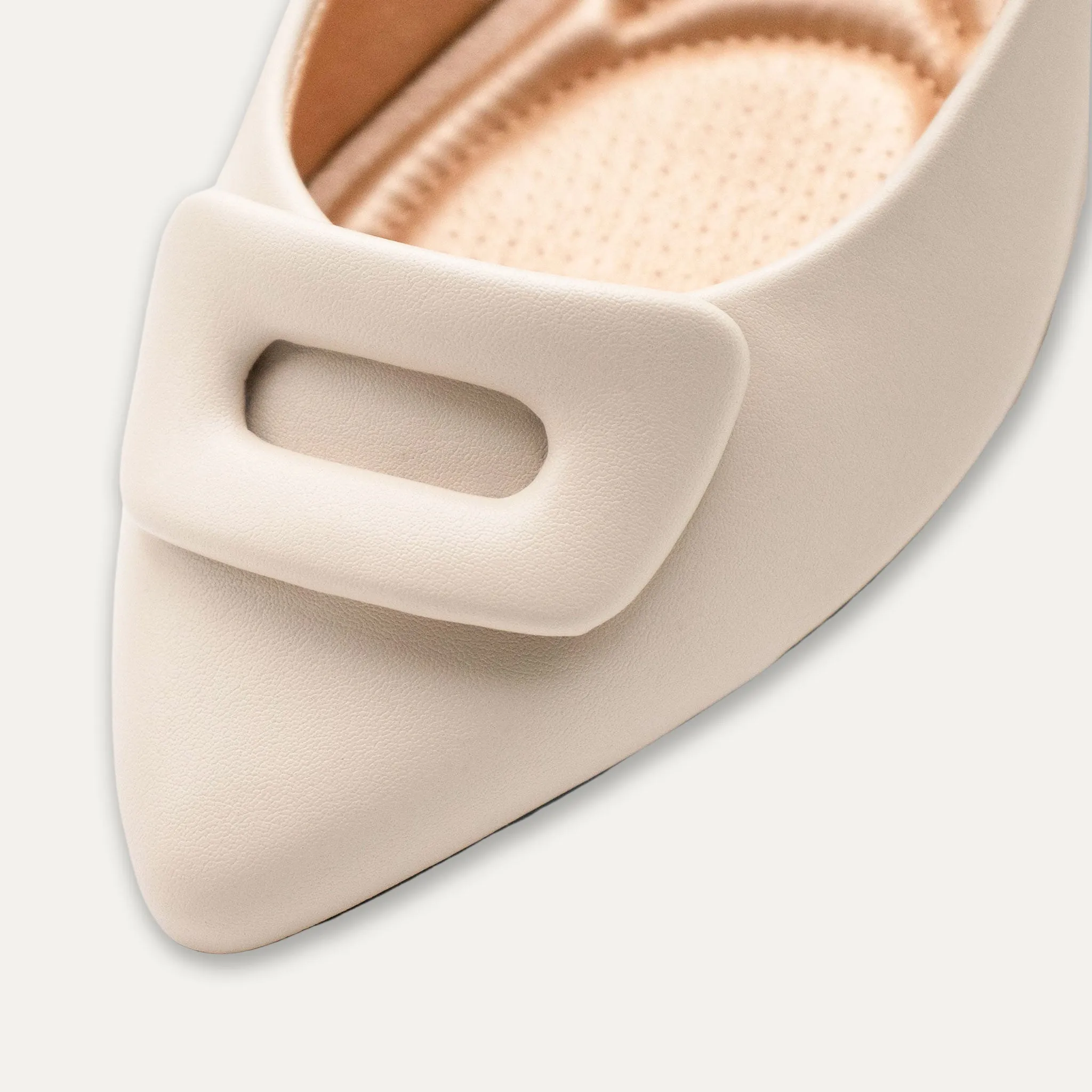 Lia Off-White Pointed Toe Flats