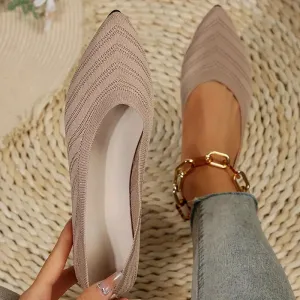 Luna Flats