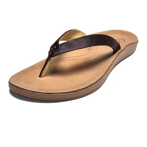 OLUKAI Nonohe Women's Beach Sandal, Premium Full-Grain Leather Flip-Flops, All-Day Support & Breathable Lining, Wet Grip Sole & Easy Slip-On Design 9 Dk Java/Golden Sand