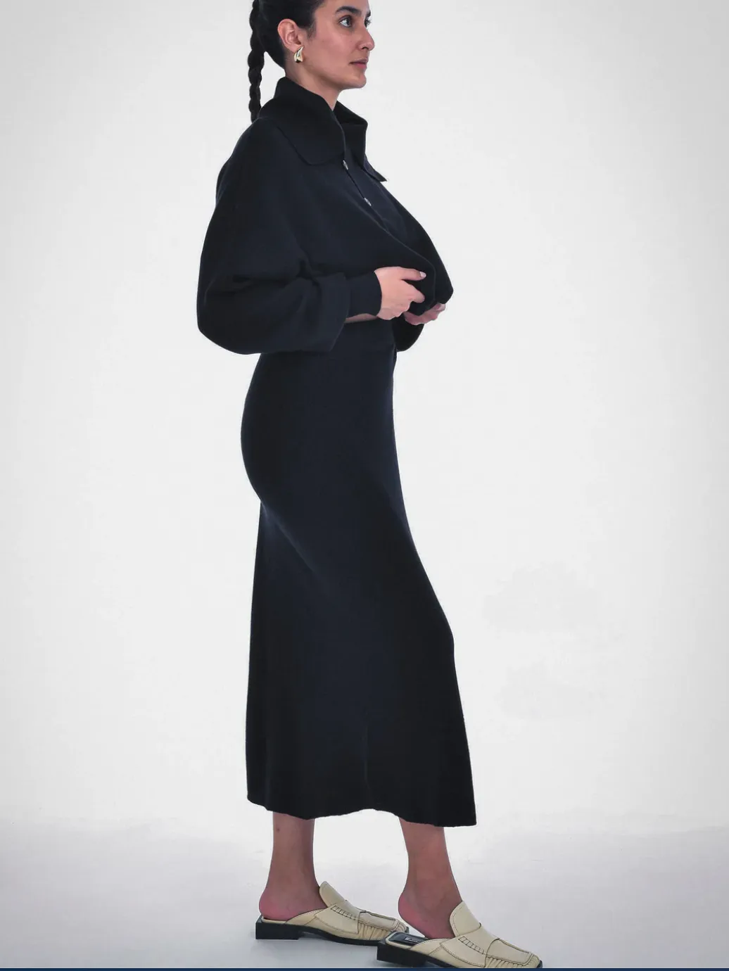 Paper Label Flowy Long Knit Skirt
