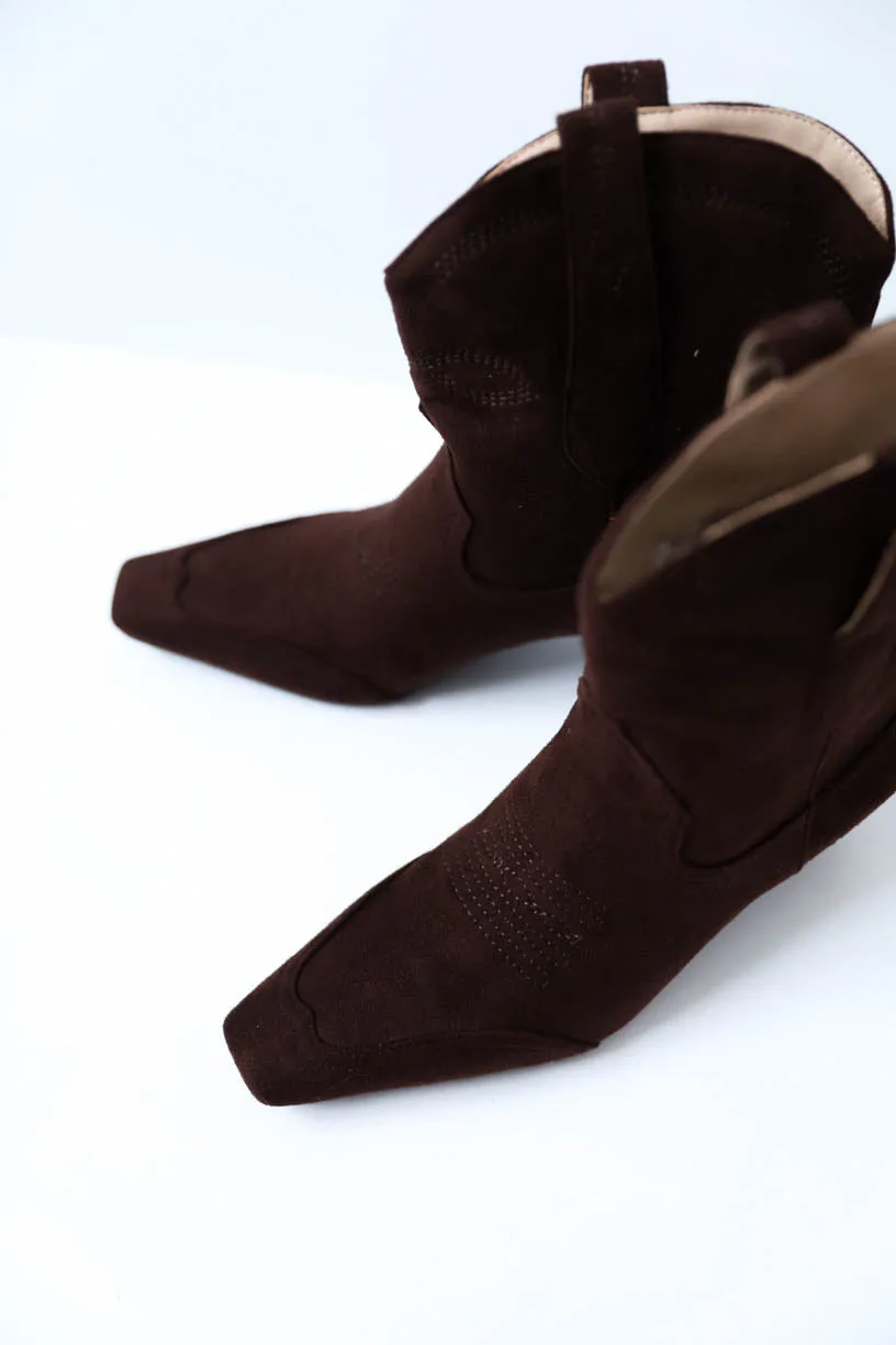 RAE: Maxwell Western Boot in Cocoa