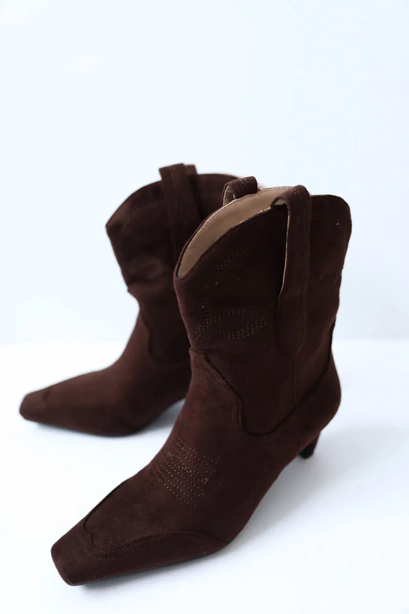 RAE: Maxwell Western Boot in Cocoa