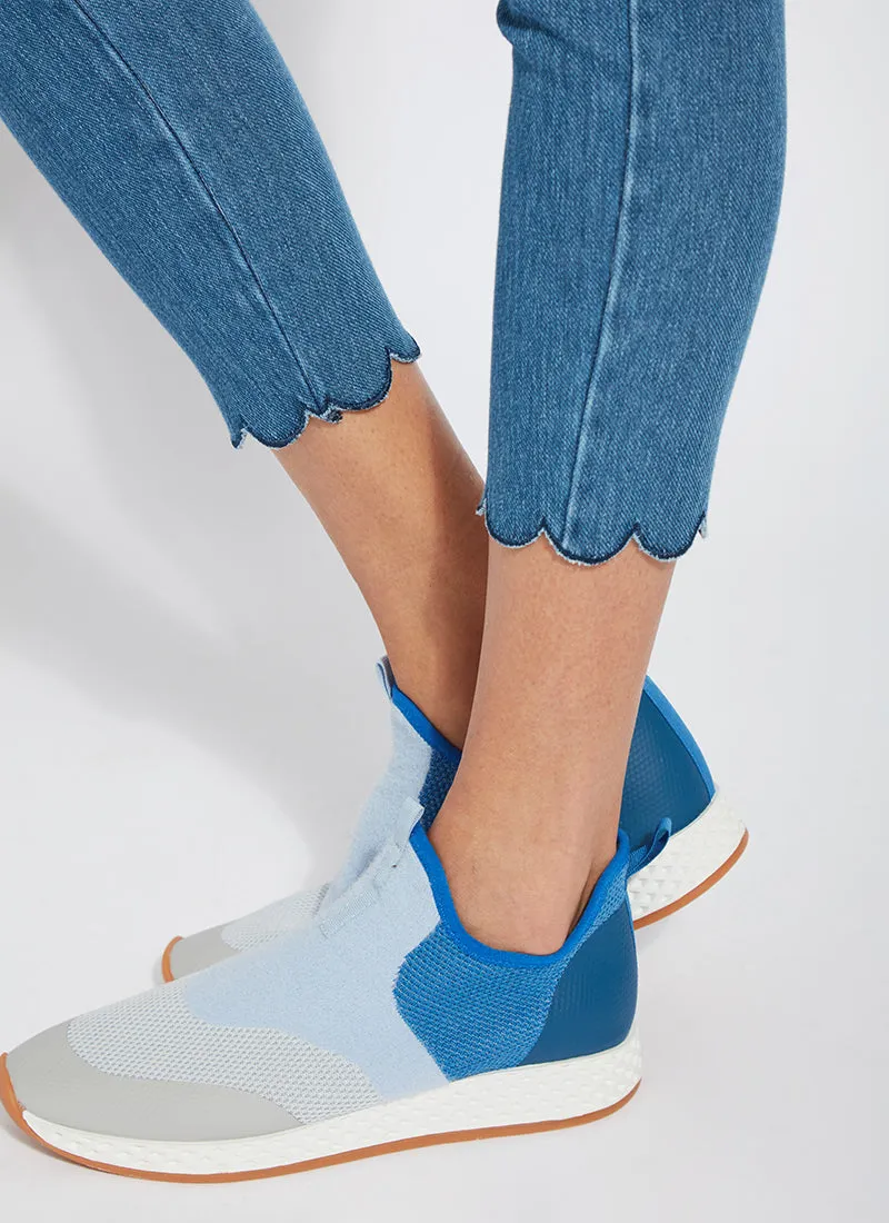 Scallop Hem Denim (25.5" Inseam)