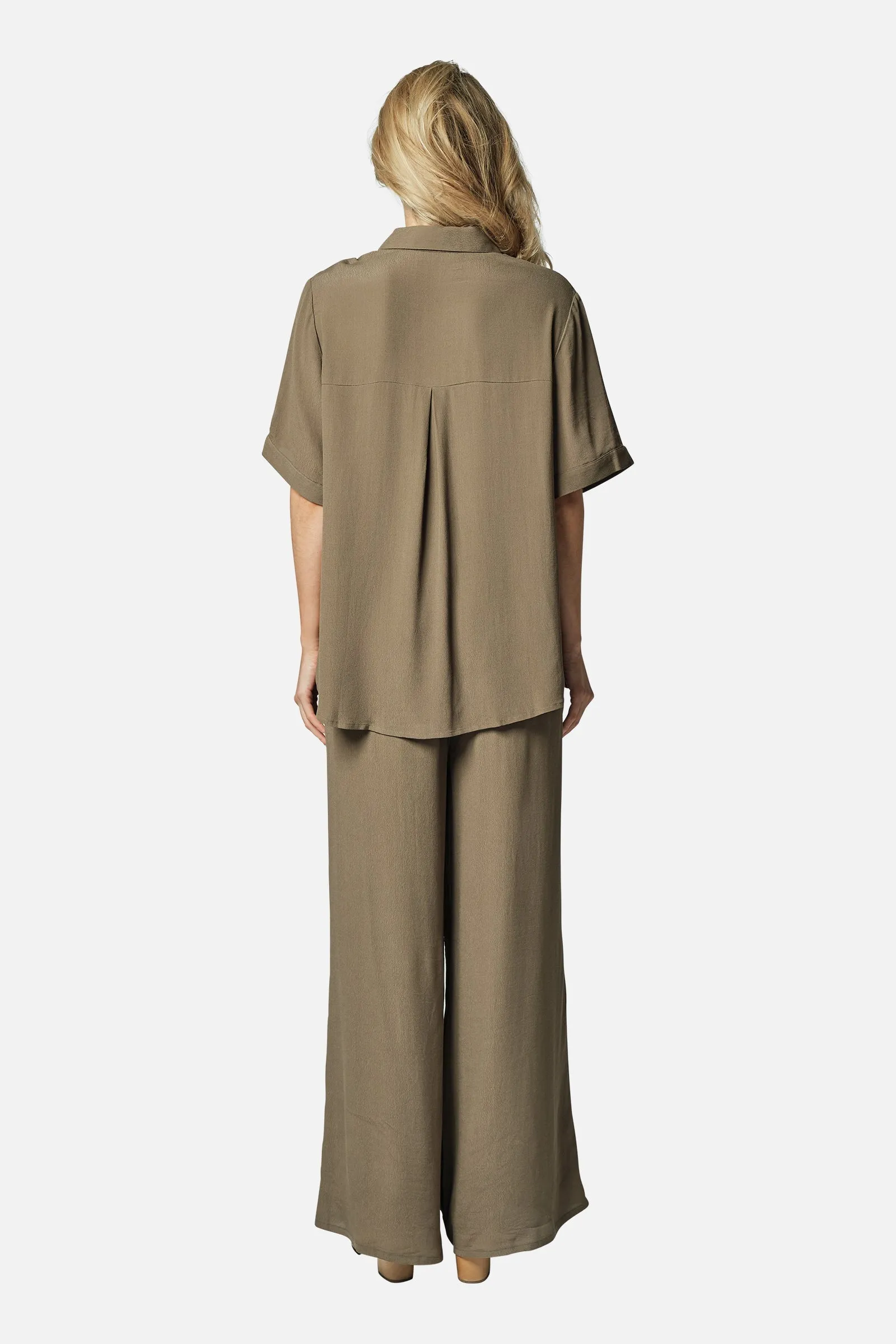 Short Sleeve Button-Up Shirt KHAKI