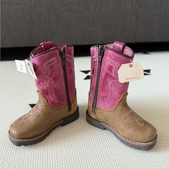Shyanne|NWT,Brown &amp; pink toddler leather boots, ,cowgirl western style•••!Size 3