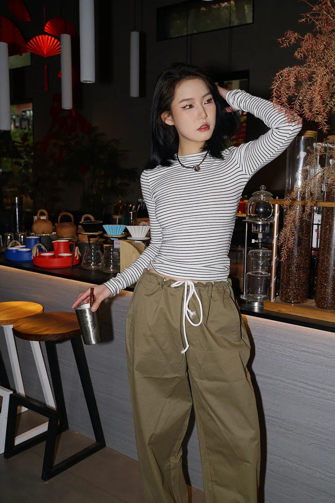 Slim waist Drawstring pants