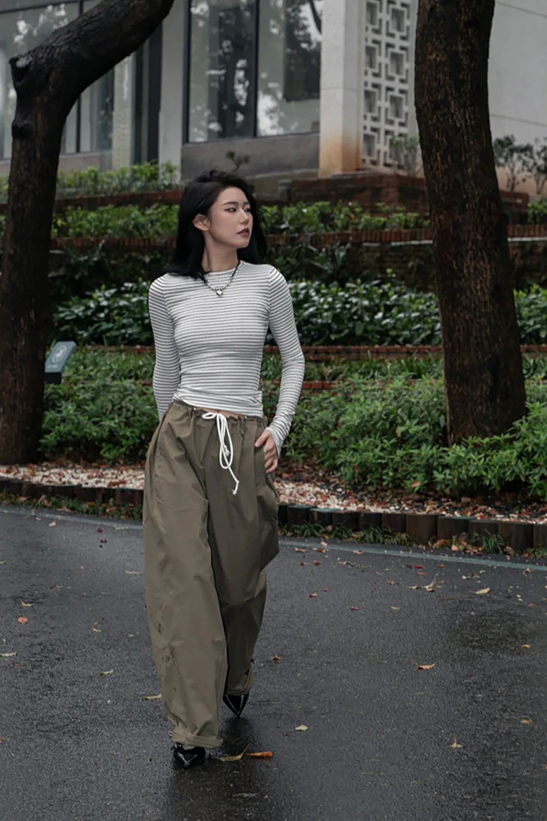 Slim waist Drawstring pants