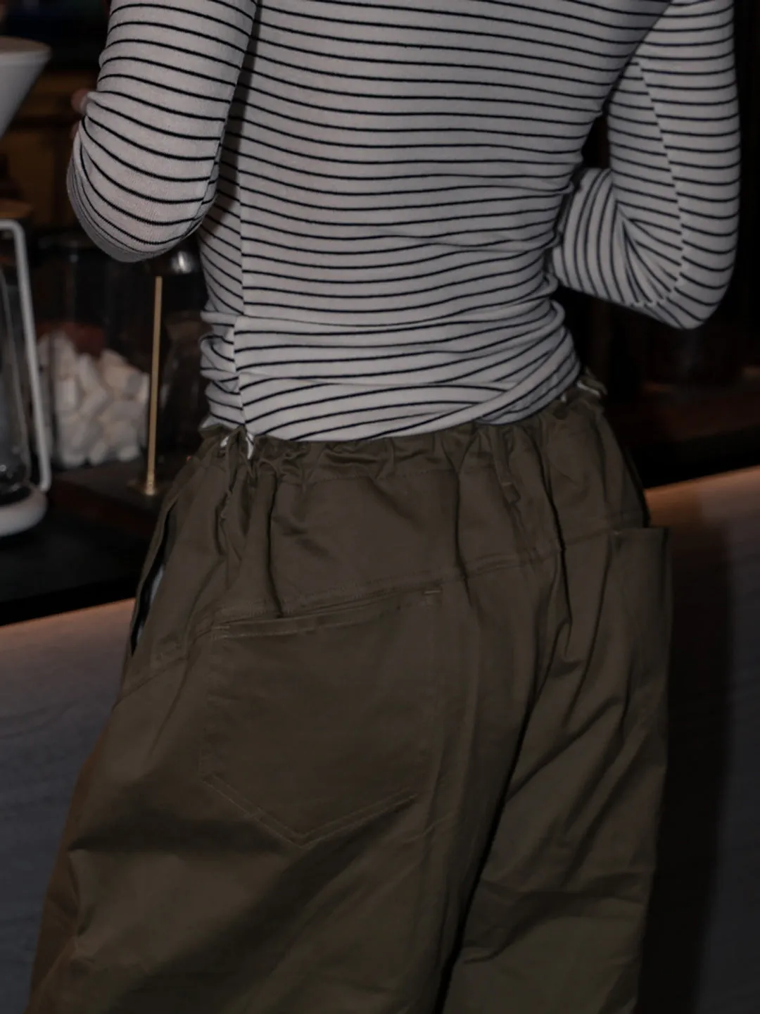Slim waist Drawstring pants