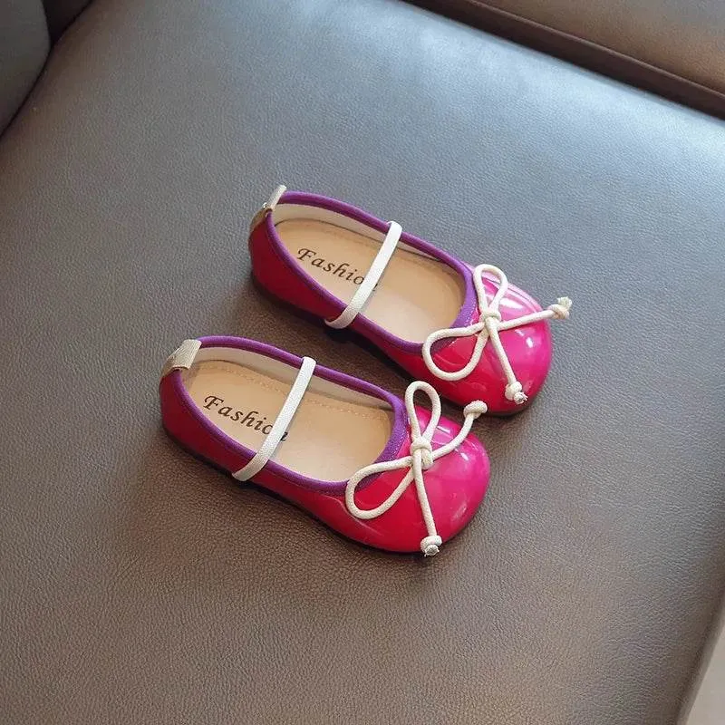 Smooth and Brightly Patent Leather Shoes for Kids Girls Simple Bow-tie Mary Janes Shoes Flats Kawaii Slip on Shoes Girl F07193