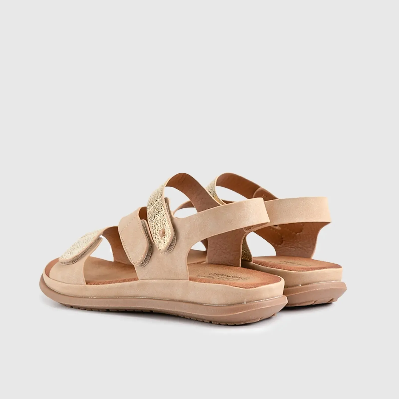Soft Style Irving Sandal 01471 Light Gold