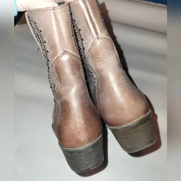 STERLING RIVER BOOTS Taupe Brown Size 7 Western Cowgirl Rodeo Festival