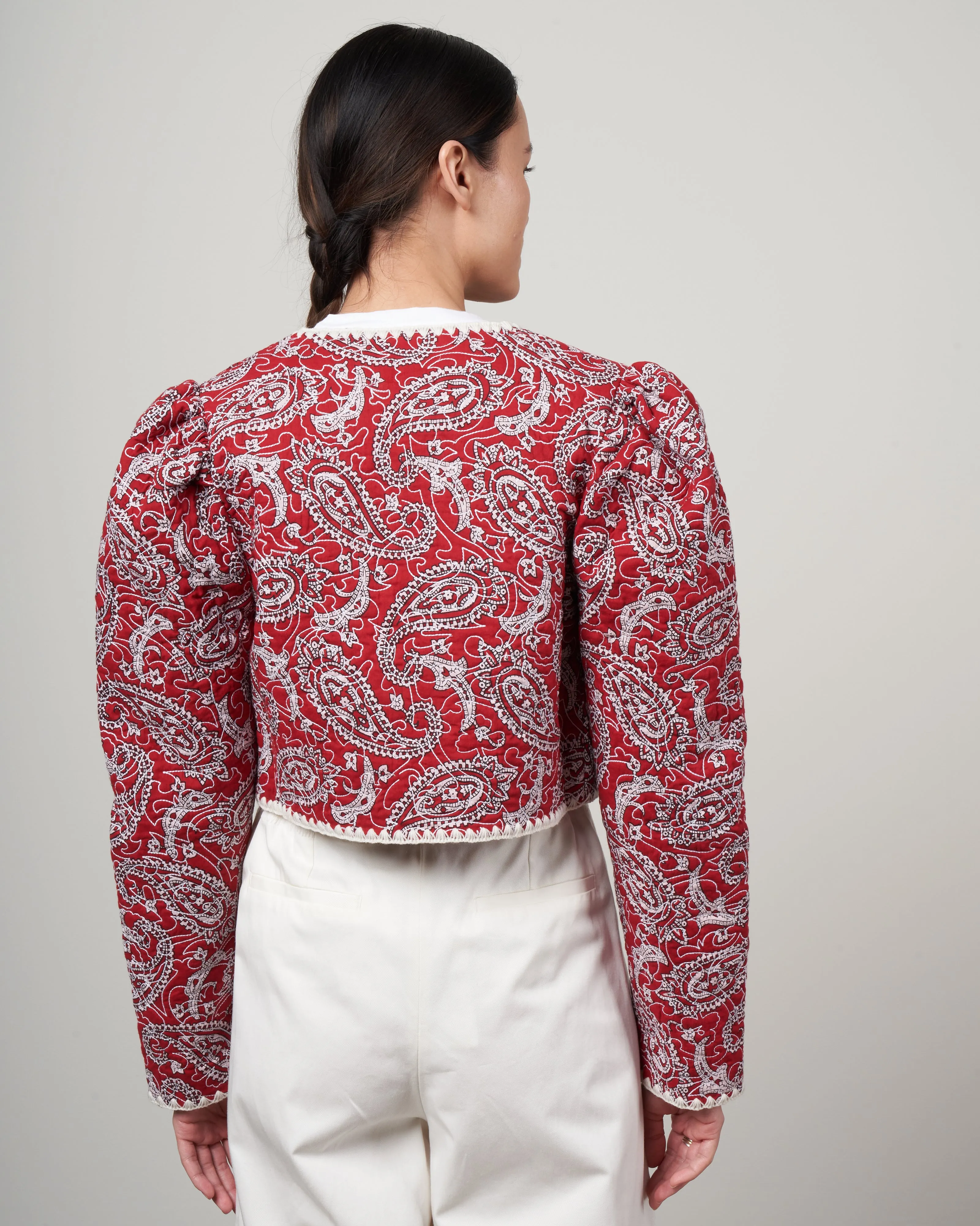 theodora paisley quilted cropped jacket - red
