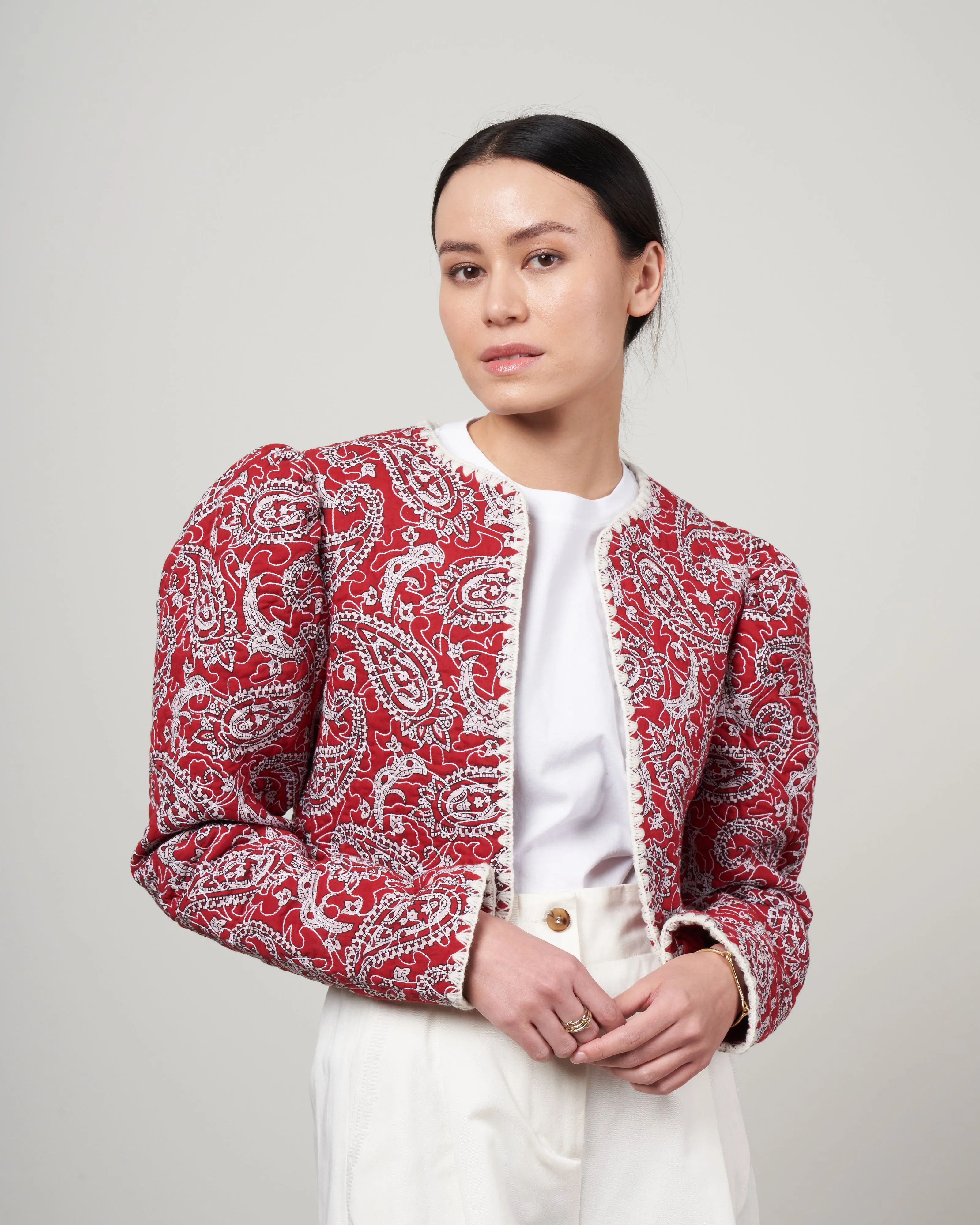 theodora paisley quilted cropped jacket - red