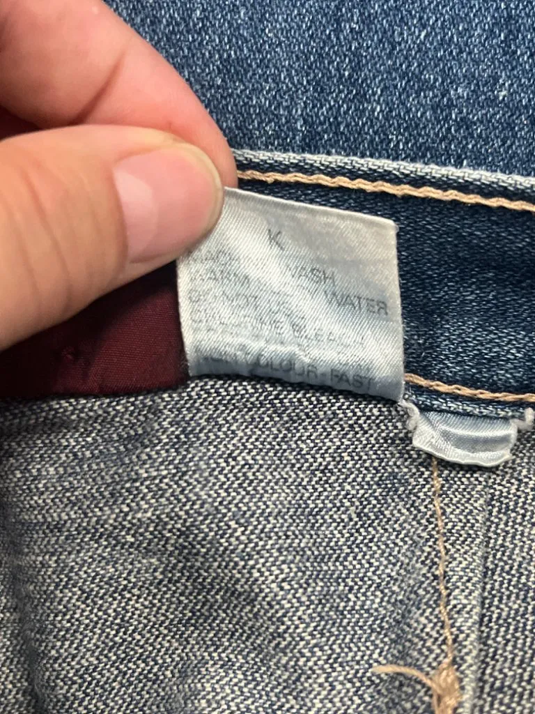 VTG 212 EXCHANGE PLEATED MOM JEAN