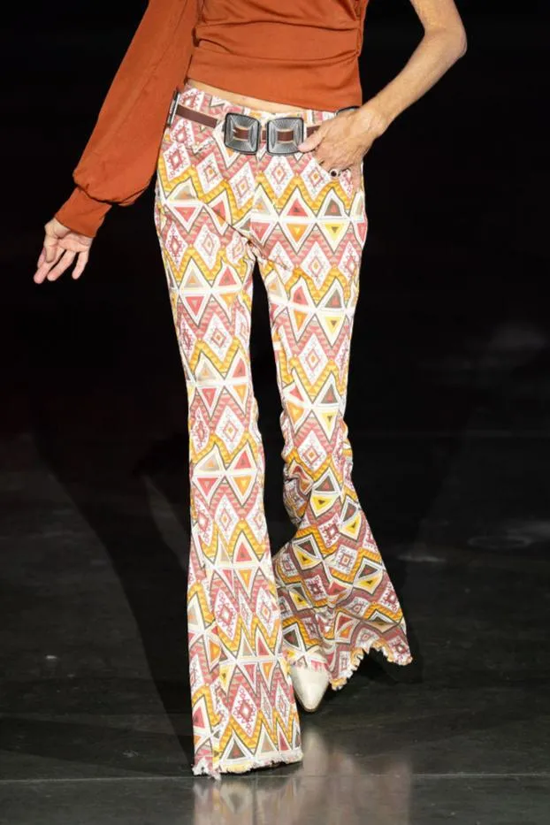 Western Aztec Print Bellbottom Flare Jeans
